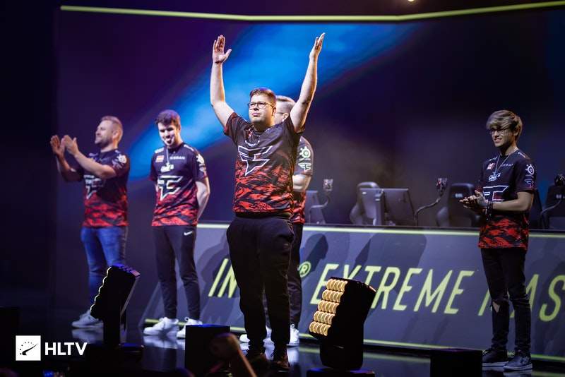 【前瞻】2025LPL春季赛 RNG vs RW，RW无力抵抗或将被横扫