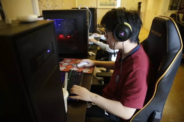 V社为积分赛事再添新邀请要求，调整了种子排名和外卡规则