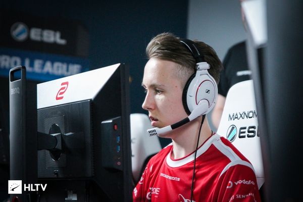 LPL夏季赛W1D7：TT挑战JDG，焦点之战LNG对阵TES